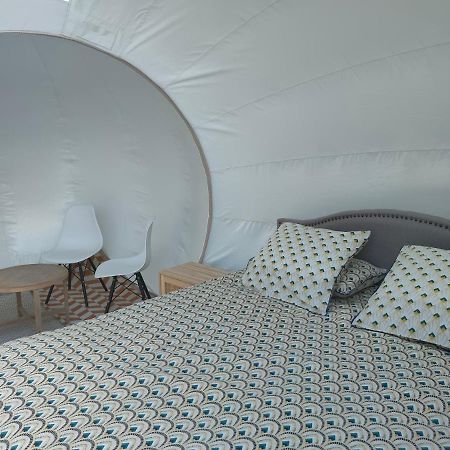 Hotel Cele Bulles Etoilees Brengues Exterior foto