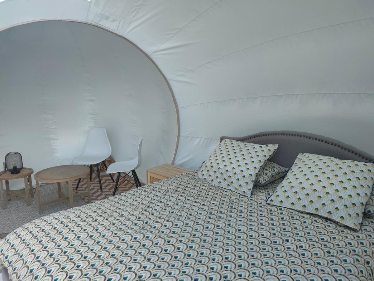 Hotel Cele Bulles Etoilees Brengues Exterior foto